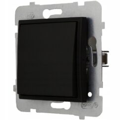 9e4e7d6c51ee6c818f5b91bcc47b4066