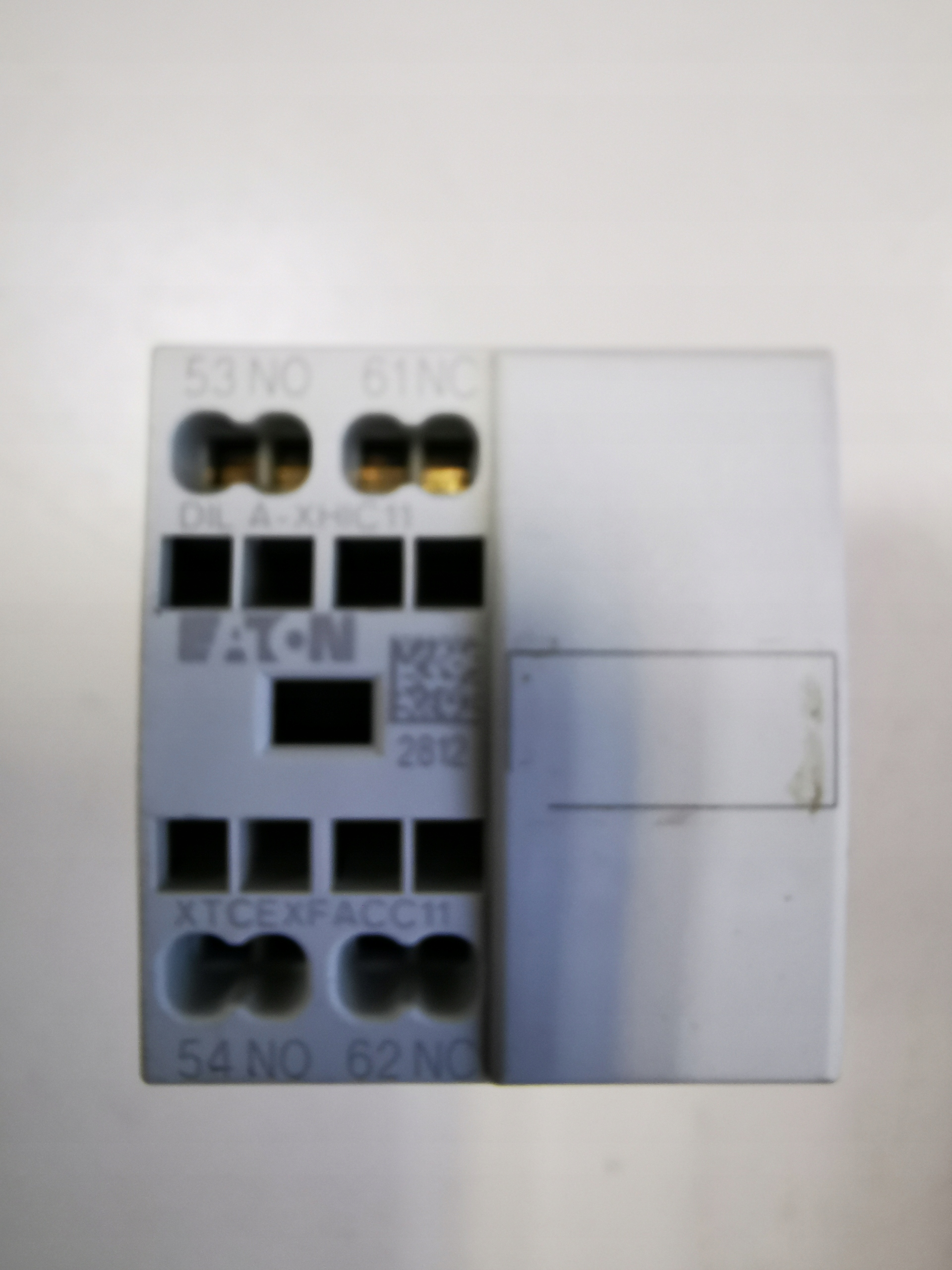 f85bc08d6a9c79f4b9f6ee2c705cb19c